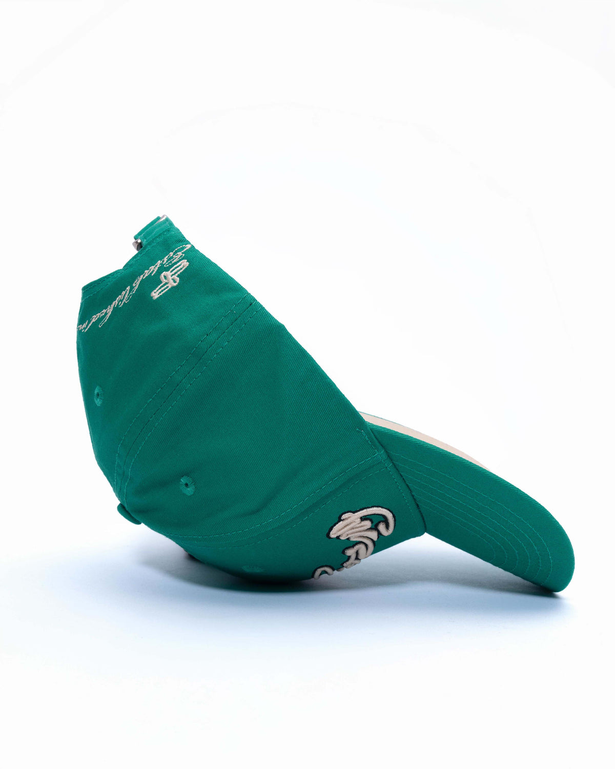 Emerald Wave Cap